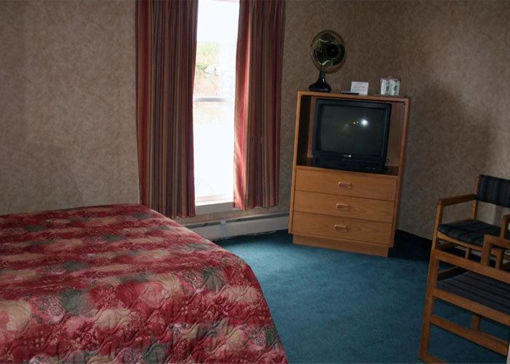 Haven Inn Saint Anthony Bilik gambar